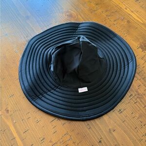 Chic Black Quilted Hat